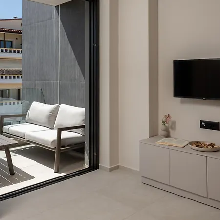 Moya Signature Experience *