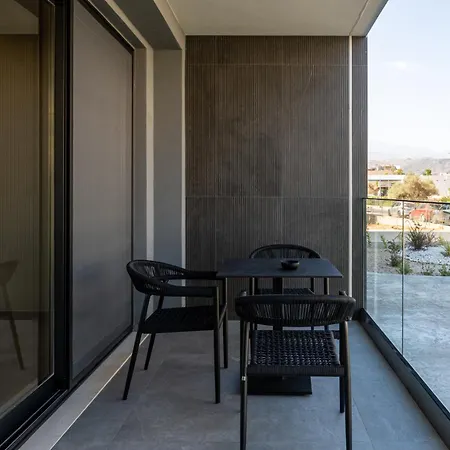 Moya Signature Experience